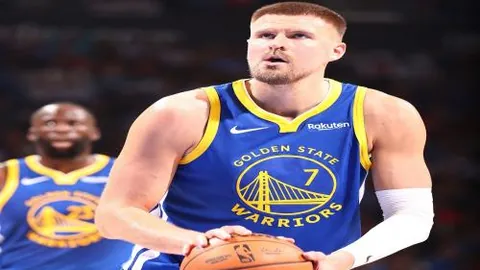 浙江选手包揽女子10米气步枪金银牌